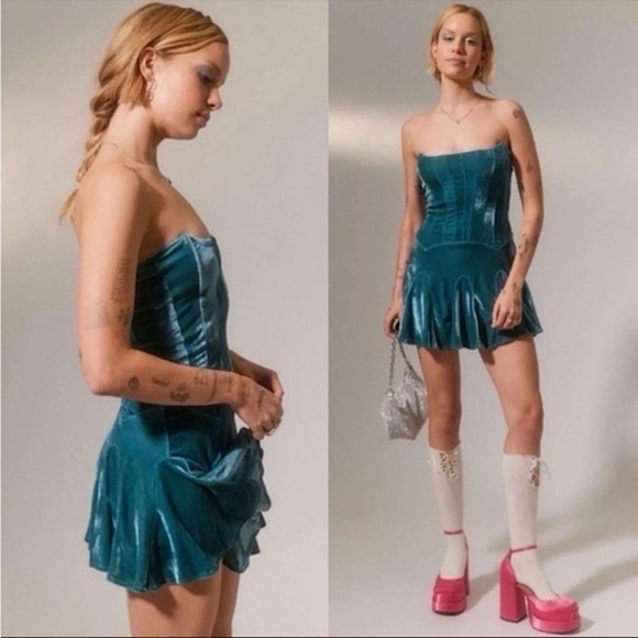 Urban Outfitters Dresses & Skirts - URBAN OUTFITTERS Antoinette Velvet Bustier Mini Dress Green Blue XS